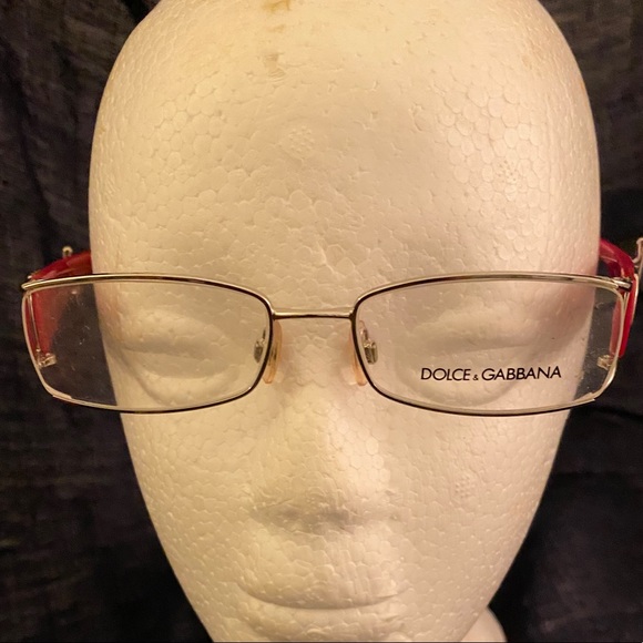 Glasses - Picture 2 of 3